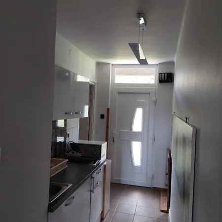 Dodi Apartamento Vonyarcvashegy