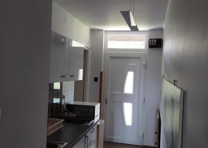 Dodi Appartement Vonyarcvashegy